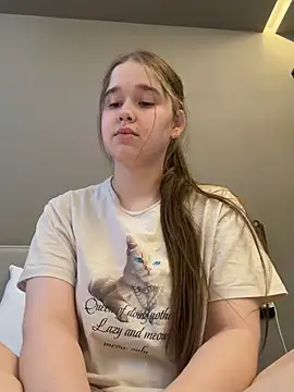 Chat XXX en directo de HornyGirlH