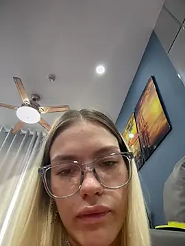 -Sexy_Barbie- Chat XXX in diretta