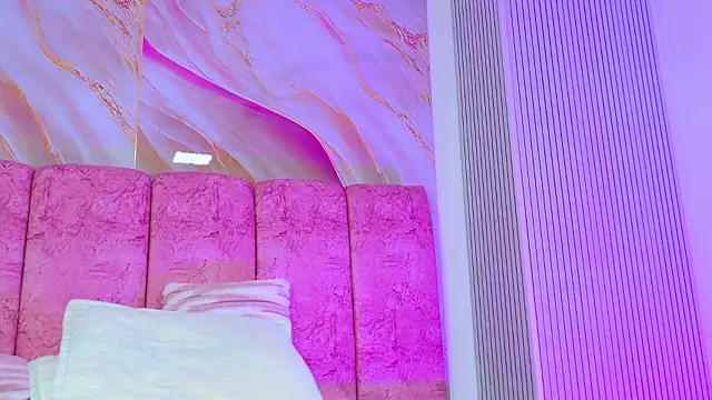 Chat XXX en directo de emmacurvy