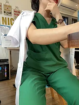 Chat +18 de Clinic_Sexy ao vivo