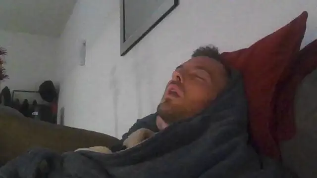 cheekycherryx Adlı Modelin Canlı XXX Sohbeti