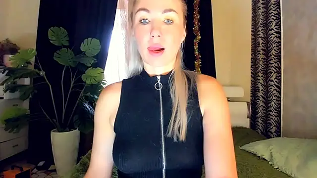 Shadow_Edict Show in webcam