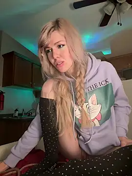 propertyofdaddy live XXX chat