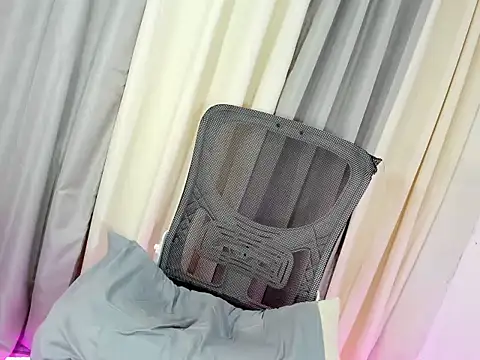 Онлайн чат XXX DoriDelux20