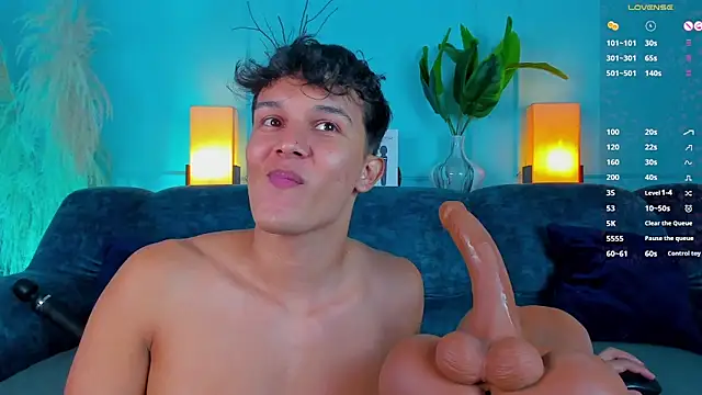 แชท XXX สดของ Leo_Savage_