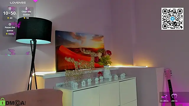 CherryLexi_ Adlı Modelin Canlı XXX Sohbeti