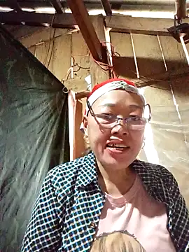 Chat XXX en directo de Agnes-baby