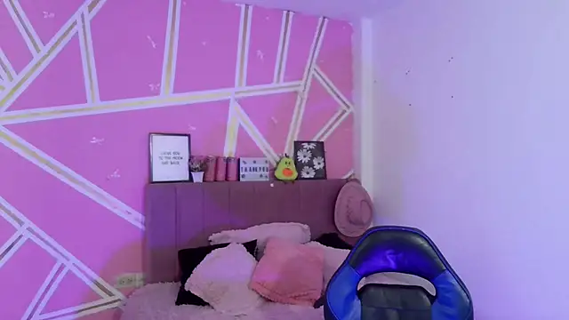 Natasha_Romanof18 Live XXX-Chat