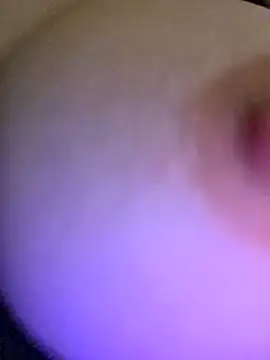 Chatroom XXX en direct de kylie_blck