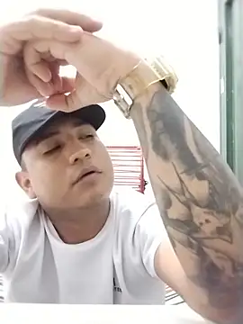 SOY0119DIEGOn Webbikameraesitys