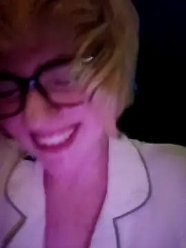 Czat XXX na żywo – mcjbgfhgjhiiilllufjyf