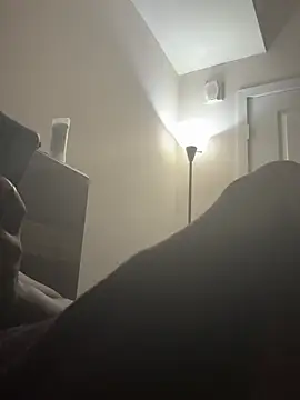 makeherfeelg élő XXX-chatje