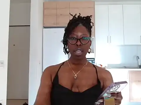 MasterIndigo Show in webcam