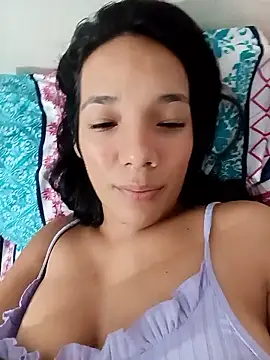 LuciaMoretti_'s Live XXX Chat