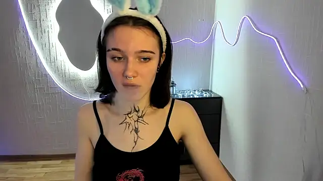 ElastikisssのライブXXXチャット