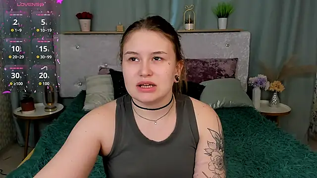 MilanaXHoneyn Live XXX chat