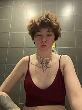 IceMur live XXX chat