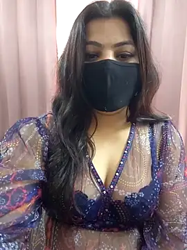 Half_girlfrnd_530 即時 XXX 聊天