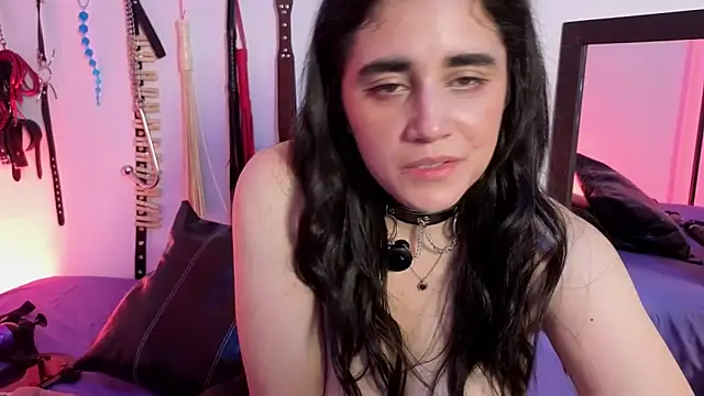 elowen_halley1 即時 XXX 聊天