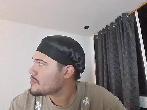 Cristhian_Dirty Webcam show