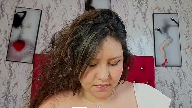 Larissa_Antonella – Naživo XXX chat