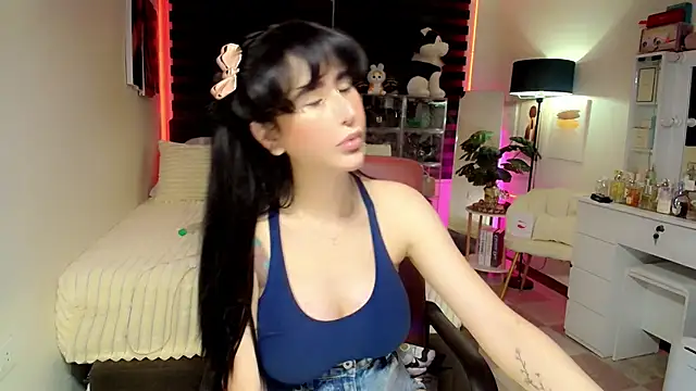 XhotcockcumXts Adlı Modelin Canlı XXX Sohbeti