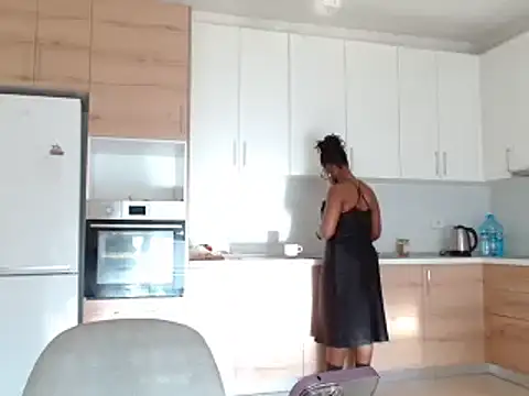 MasterIndigo Adlı Modelin Canlı XXX Sohbeti