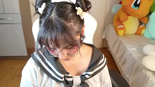 Naree_Masaki Chat XXX in diretta