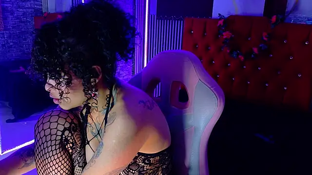 Chat XXX Live mia_hernnandez