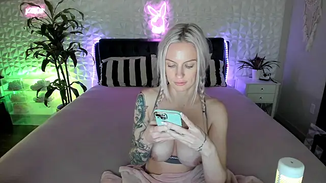 xbbyblonde Chat XXX in diretta