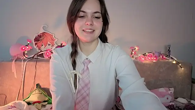 XXX chat uživo modela _momomochi_