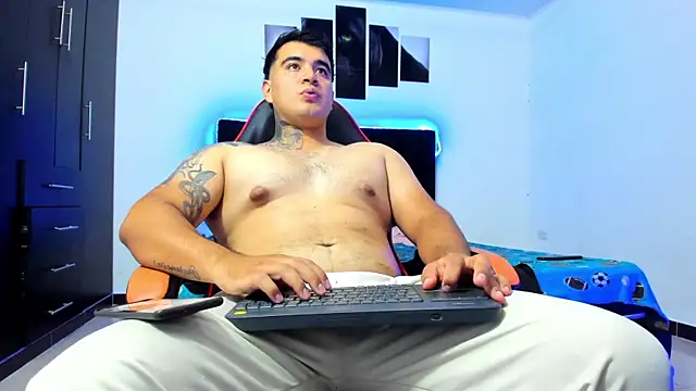 thiago__cp01のライブXXXチャット