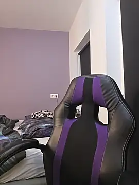 MiaRides19 现场XXX聊天