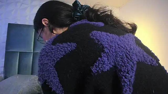 HollyPeachのライブXXXチャット