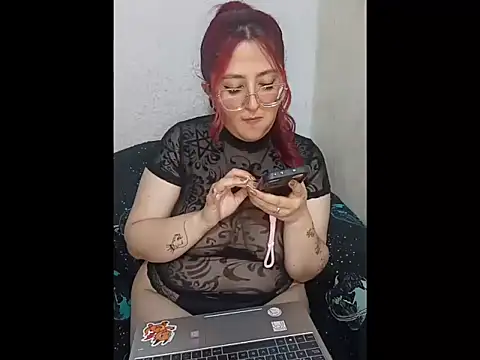Amaranta_25 – Naživo XXX chat
