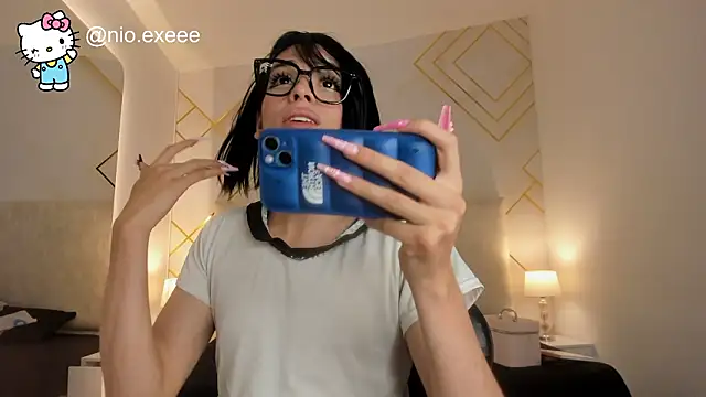 Pokazy przed kamerką – Nioki_