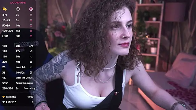 Chatroom XXX en direct de OliviaMcClean