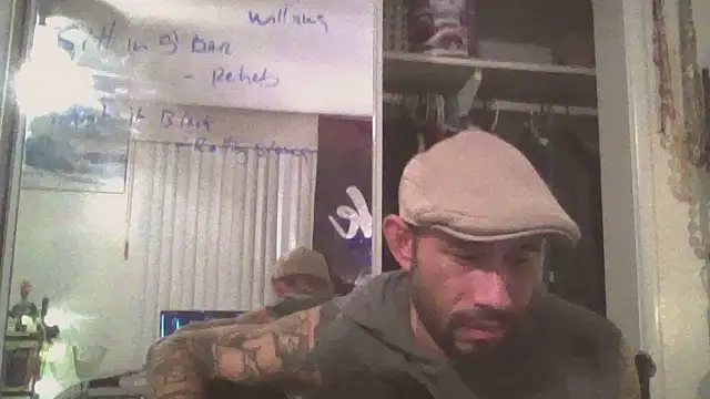 TheDaddio03 live XXX chat