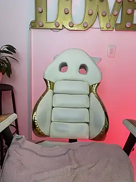 Онлайн чат XXX dianamilf