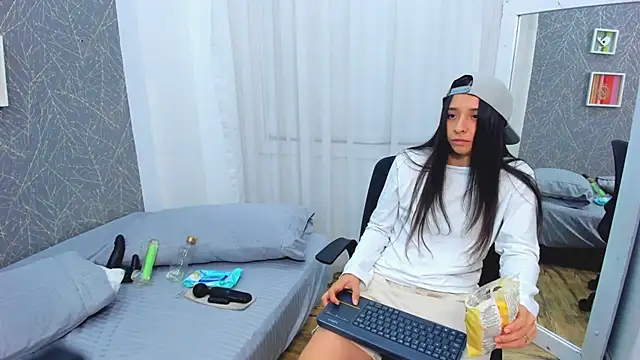 Chatroom XXX en direct de ViictoriiaSaenz