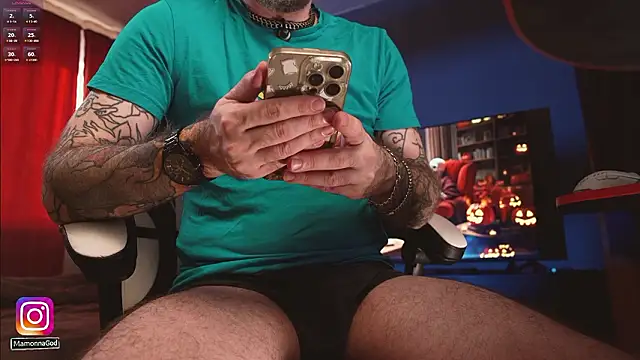 LuckyAlexx Show in webcam