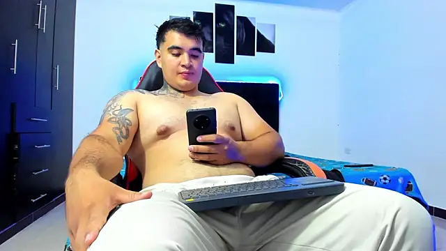 Show de thiago__cp01 na webcam