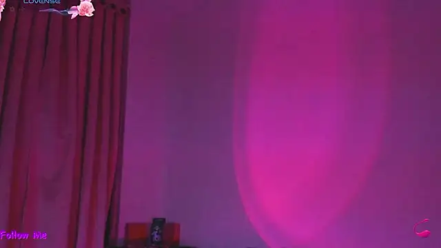 SophieRossi 即時 XXX 聊天