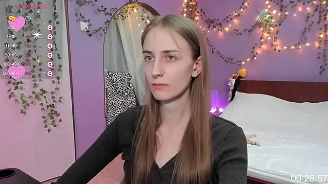 Crystal1nn: онлайн-секс-чат