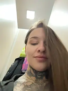 KishaMur Obrolan Langsung XXX