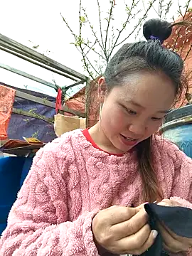 XXX chat uživo modela liu-liusexy