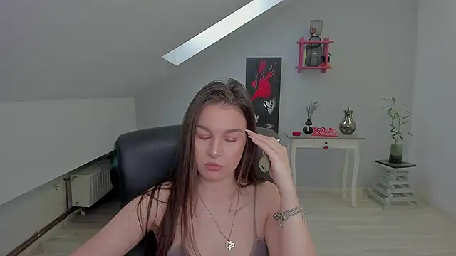 LouannaHart élő XXX-chatje