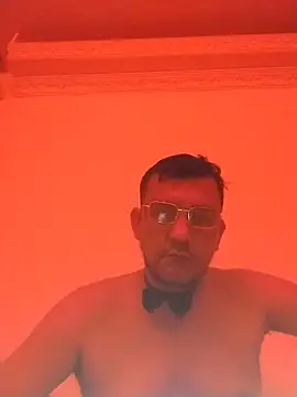 Chat +18 de Juanstevan2724 ao vivo