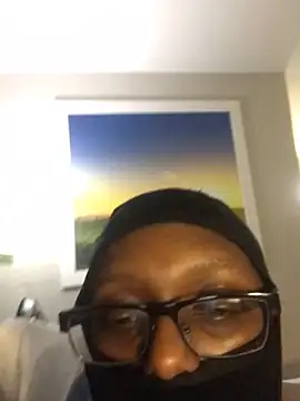 Chat +18 de CinnaCakesss ao vivo