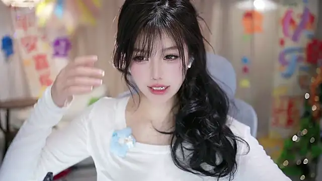 CecilyのライブXXXチャット